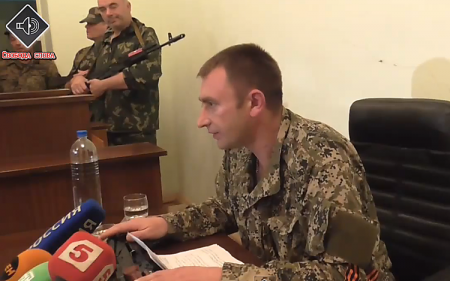 Диверсант «Абвер» записал заявление: «Журналисты накидали мне такой текст, что вообще непонятно на кого они работают» Диверсант «Абвер» записал заявление: «Журналисты накидали мне такой текст, что вообще непонятно на кого они работают»