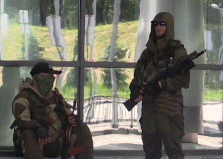 В аэропорту Донецка ведутся переговоры с захватчиками, - пресс-служба