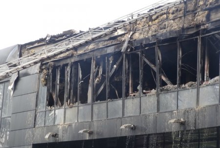 Дворец спорта в Донецке серьезно пострадал от пожара