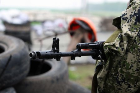 Боевики в Донецке хватают парней, что бы "забрать в армию"