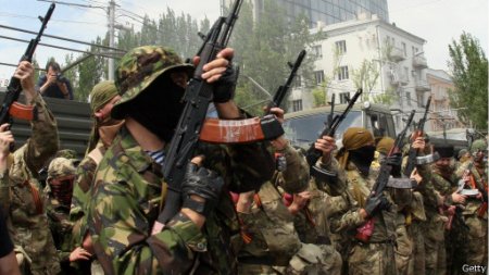 Нацгвардия: террористы захватили оружие и часть зданий батальона на Луганщине