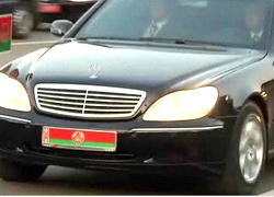 Лукашенко шокировал киевлян кортежем из 11 автомобилей