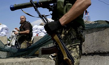 Под Донецком террористы установили три новых блокпоста