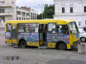 Кличко хочет убрать в Киеве маршрутки, построить метро на Троещину и паркинги
