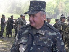 В атаку под Снежным украинских бойцов повел генерал Муженко