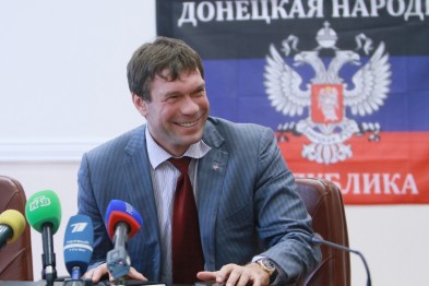 Царев опроверг информацию о задержании "премьер-министра ДНР" Бородая