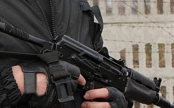Боевики захватили в Алчевске 24 автомата и гранаты