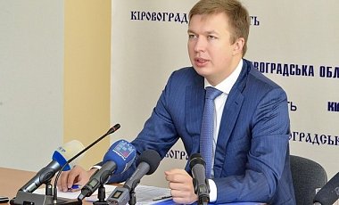 Тарута хочет организовать в Донецке круглый стол с участием РФ