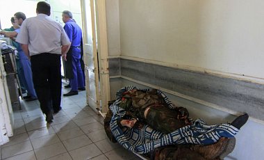 На Донетчине в морги привезли тела двух российских боевиков (фото)