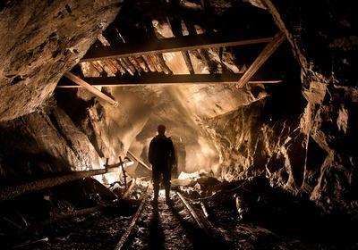 В Луганской обл. в шахте вспыхнул пожар, горняки успели выйти на поверхность, - ГосЧС