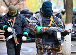 Боевики напали на силовиков под Краматорском и Славянском