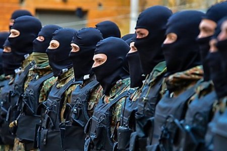 Под Мариуполем задержали двух диверсантов, снабжавших российским оружием террористов