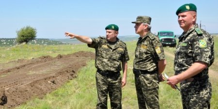 На Луганщине закрыли 3 пункта пропуска на границе с Россией