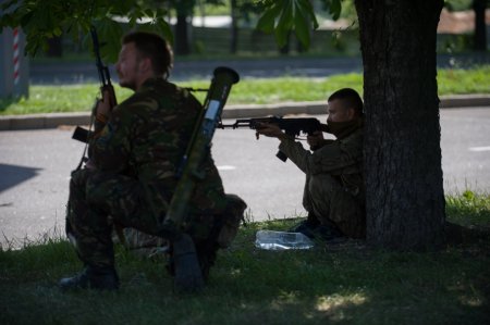 Под Донецком боевики сожгли 40 тонн взрывчатки