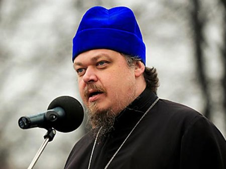 РПЦ МП требует включить в учебники истории России имена святых