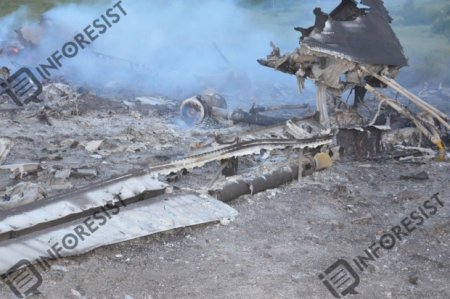 В штабе АТО уточняют, что 6 июня боевики сбили АН-30Б, который совершал наблюдательный полет