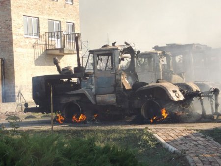 В Артемовском районе подожгли ферму Константина Матейченко. Видео