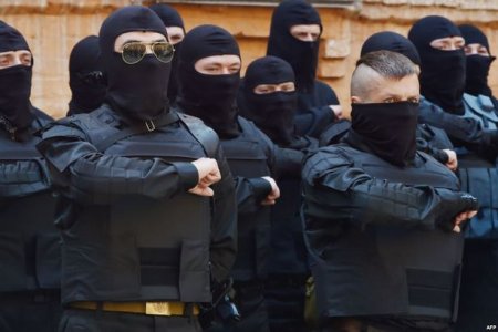 Батальон "Азов" требует от власти решительности в проведении АТО