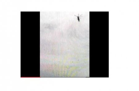Над Ростовом-на-Дону начали полеты военные вертолеты. Видео