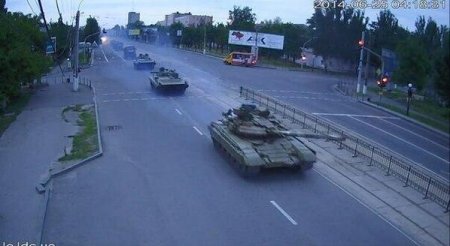 Утром в Луганске были замечены танки