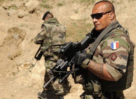 Российские вербовщики предлагали французским легионерам воевать против Украины за €10 тыс. в месяц