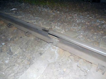 Транспортная милиция расследует семь фактов подрыва железнодорожных путей в Донецкой области