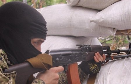 Террористов на востоке Украины интересует не политика, а территория 