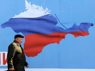 Россия аннексировала Крым, чтобы не допустить прихода НАТО - Путин