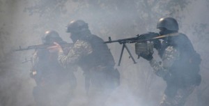 В Северcке идет бой между силами АТО и боевиками