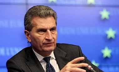 Еврокомиссар призывает Украину и ЕС заполнить газохранилища