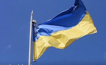 В Константиновке над управлением МВД вывесили флаг Украины