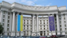 МИД требует от России немедленного освобождения режиссера Сенцова и других задержанных украинцев