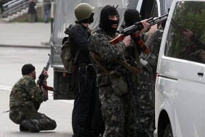 Террорист Стрелков обещает новым боевикам социальные гарантии и зарплату 8 тыс. грн