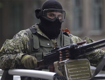Под Луганском идут бои - СМИ