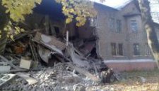 В Снежном обвалился жилой дом, погибли 4 человека, 4 ранены, - ДонОГА