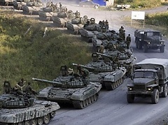 Россия все еще стягивает войска к границе с Украиной - замечено движение нескольких колонн военной техники
