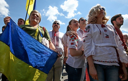 Сегодня на Майдане опять собирают Вече