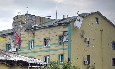 За сутки в Луганске есть погибшие, пострадавшие, новые разрушения