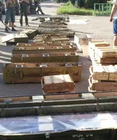 Силовики обнаружили в оставленном боевиками Славянске огромное количество оружия (ФОТО,ВИДЕО)