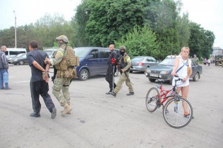 Фотофакт: Российские террористы «клюнули» на сосиски