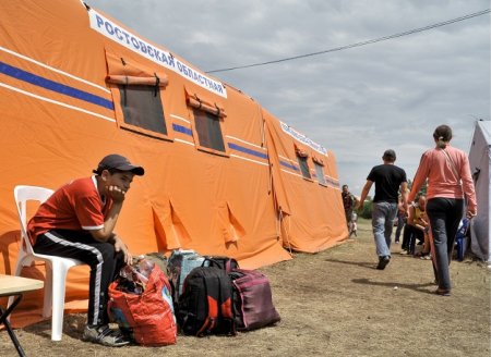 РФ почти всех пересекающих границу украинцев выдает за беженцев, - Госпогранслужба