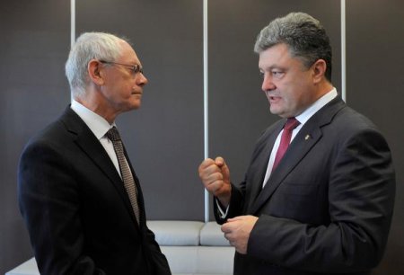 П.Порошенко призвал ЕС продемонстрировать сильную позицию действий по поддержке Украины