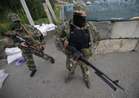 Армия РФ "по ошибке" расстреляла большую группу террористов под Изюмом, - СМИ