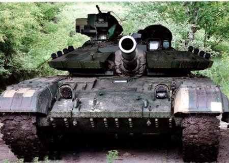 Аваков показал новый современный танк для Нацгвардии