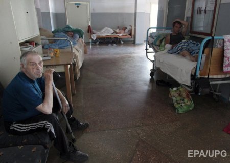 Фотофакт: Жертвы «Града» в больнице Горловки