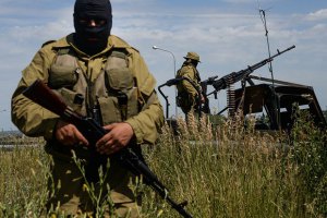 Боевики обстреливают Луганск и пытаются удержать Донецк и Горловку