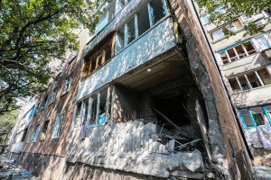 Город Моспино у Донецка подвергся артобстрелу: 1 погибший, 11 раненых