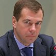 Взломанный Twitter Медведева. "Ухожу в отставку. Стыдно за действия правительства" - последний пост Медведева