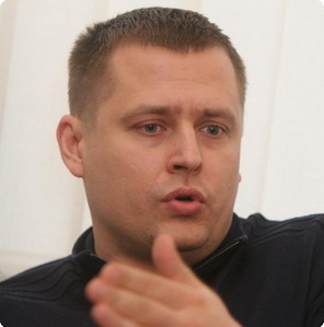 «Если бы мы были хунтой, то они бы давно поехали в фильтрационные лагеря» - Филатов. Видео «Если бы мы были хунтой, то они бы давно поехали в фильтрационные лагеря» - Филатов. Видео