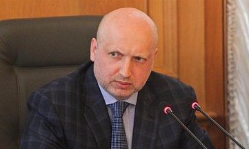 Дипломатией конфликт в Донбассе не решить - Турчинов